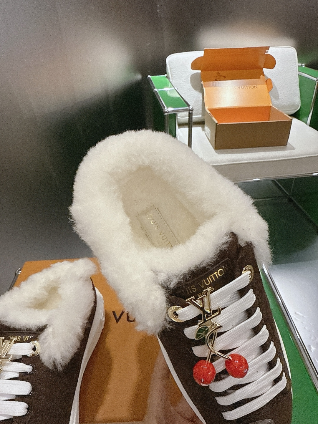 Louis Vuitton Sneakers