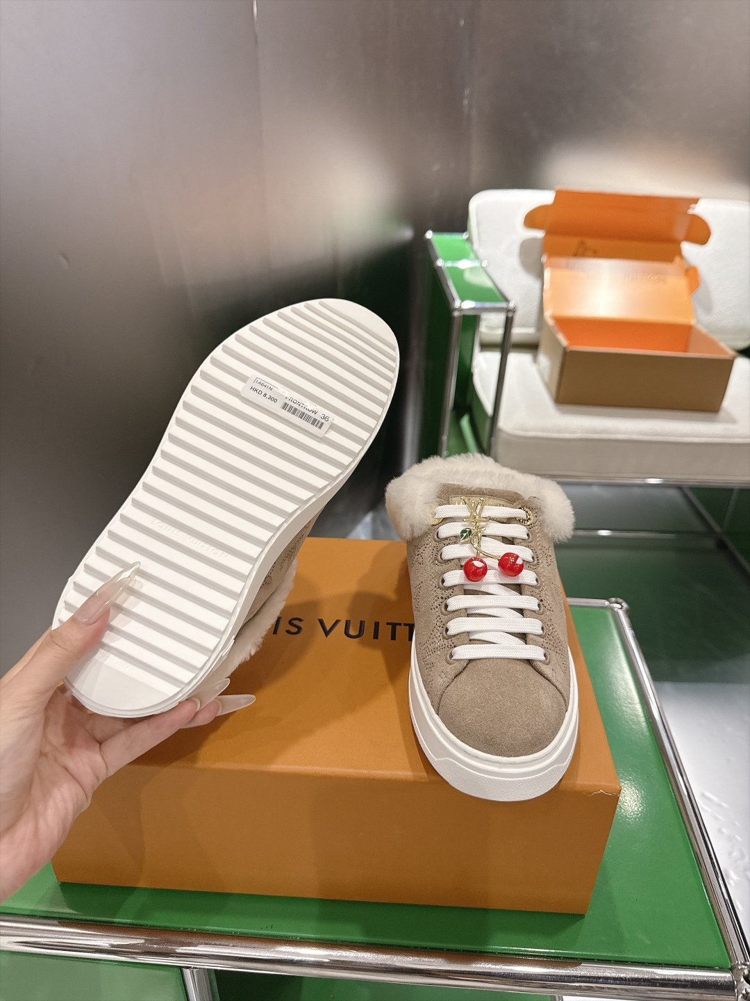 Louis Vuitton Sneakers