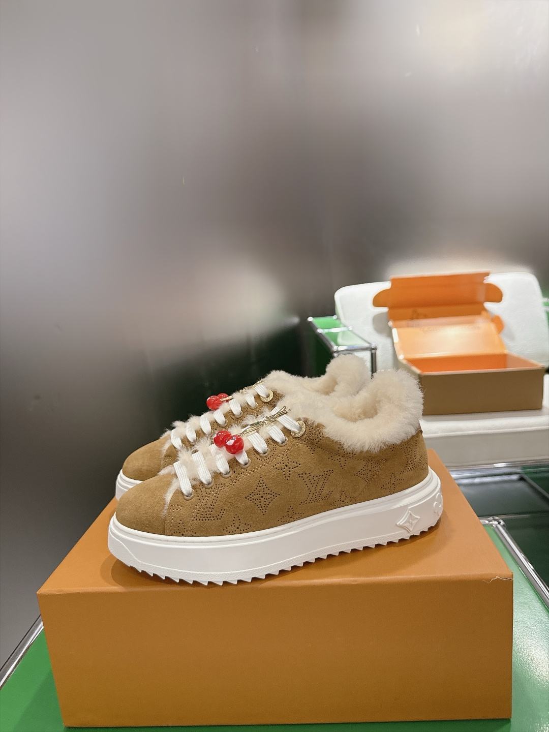 Louis Vuitton Sneakers