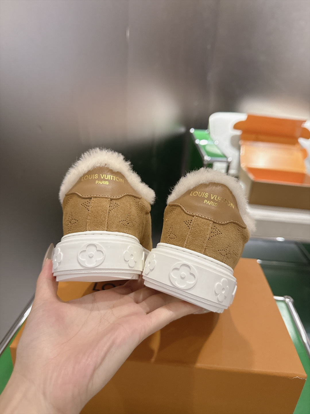 Louis Vuitton Sneakers