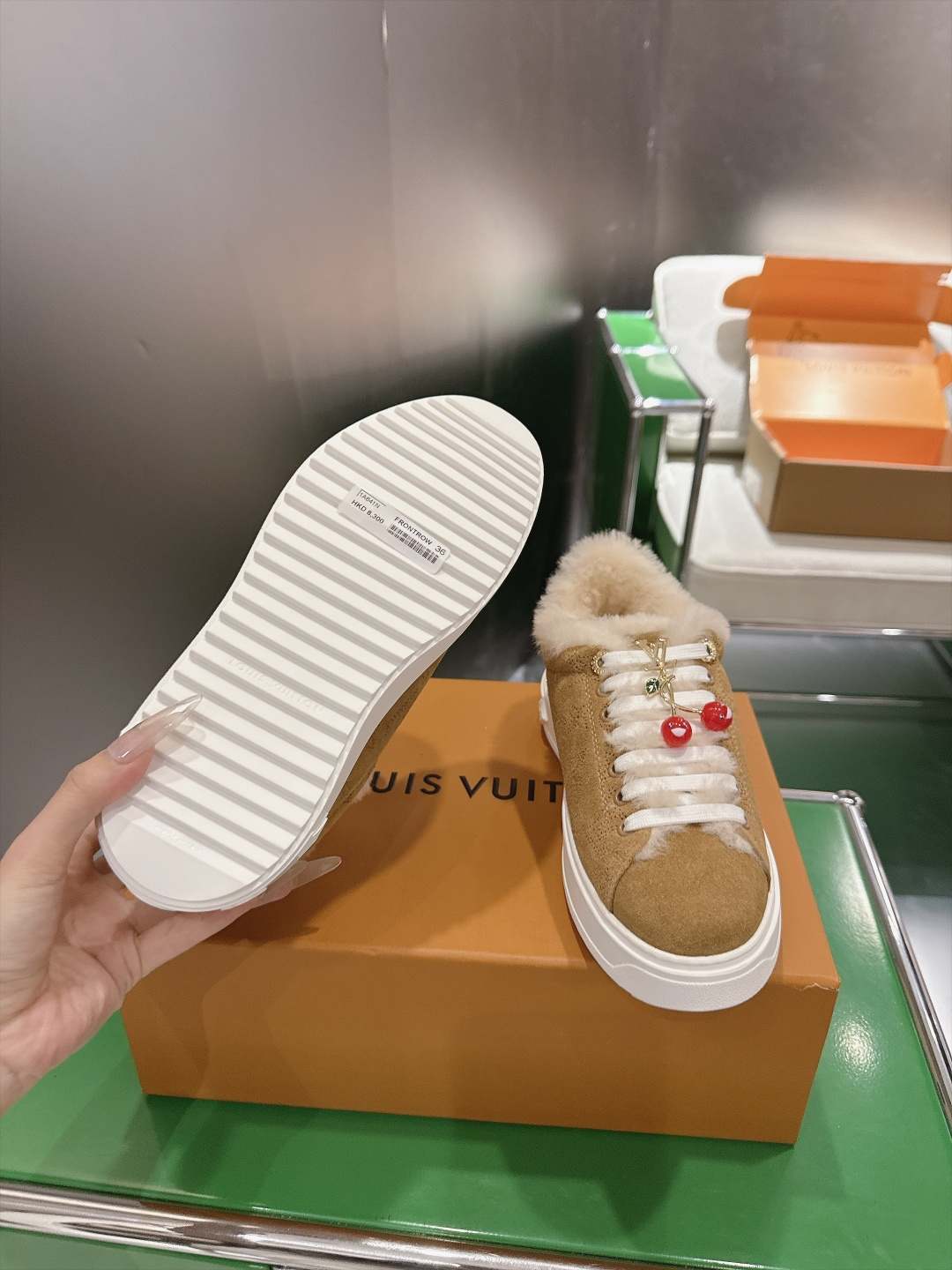 Louis Vuitton Sneakers