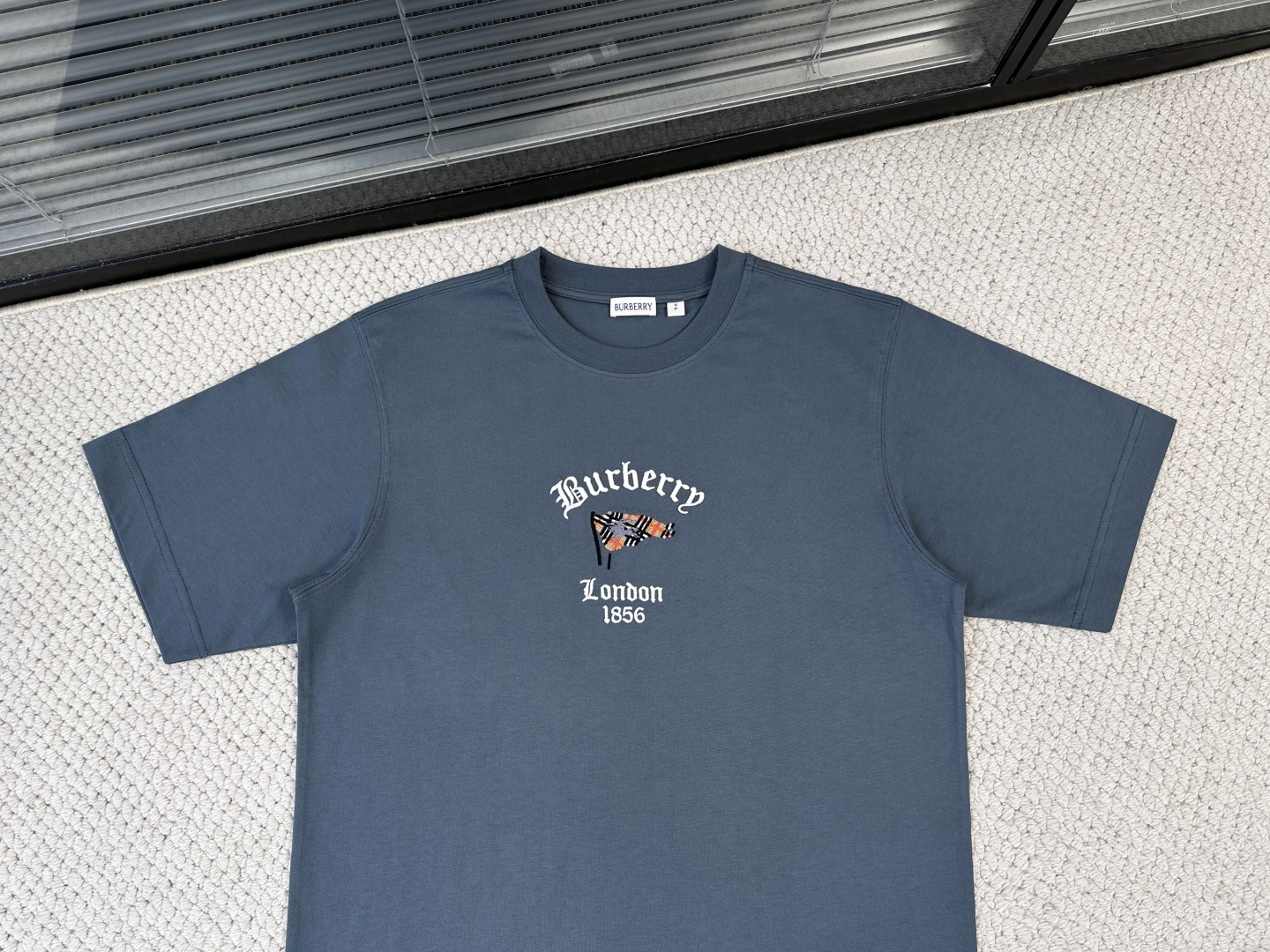 Burberry 26091 · 大货平铺