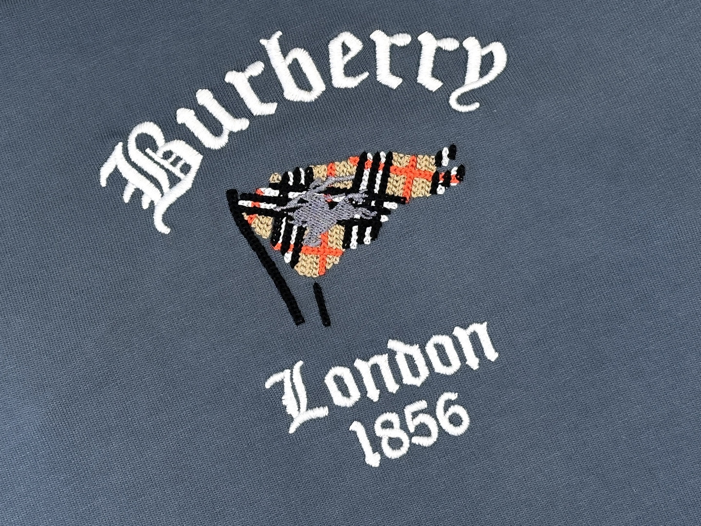 Burberry 26091 · 大货平铺