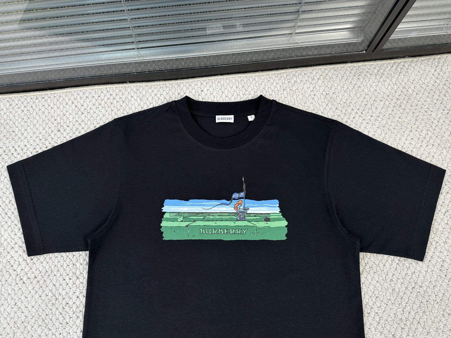 BBR 产品简介巴宝莉 / 庄园迷宫棉质 T 恤衫面料：15支特纺紧密棉 / 230G罗纹：32支1×1