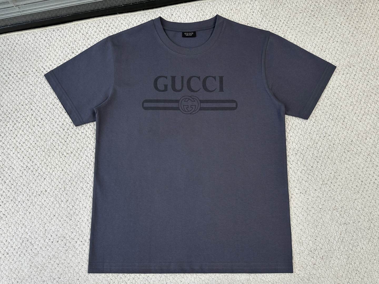 Gucci古奇-产品简介GC / Web织带针织棉T恤面料：15支特纺紧密棉 / 230G罗纹：32支1