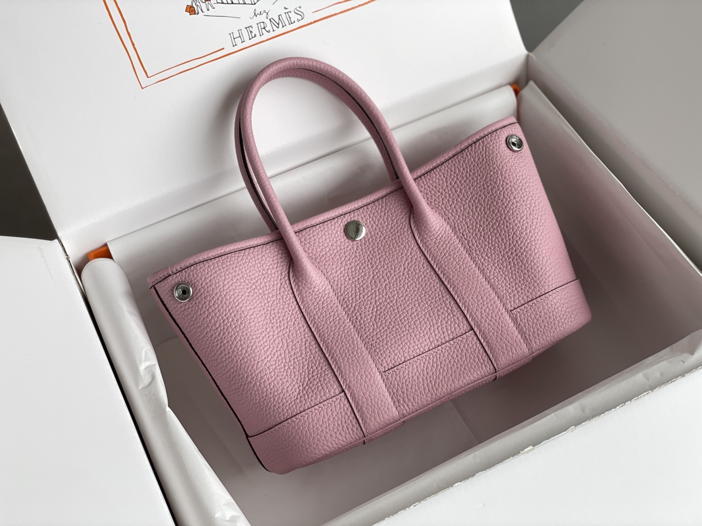 Elegante Bolso Mini Garden Party en Piel N Togo Rosa Sakura