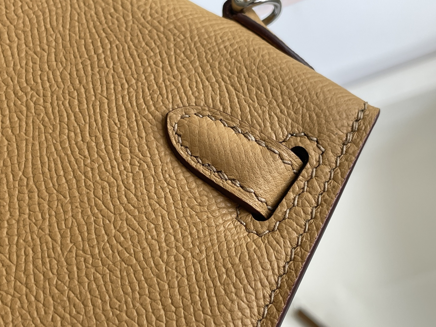 Hermes Mini Kelly II Beige mini crossbody everyday