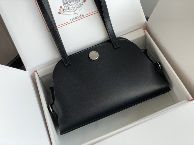 Tablier Sellier Black Hunter Leather & Swift Calfskin Handbag with Silver Buckle 1 Tablier Sellier Black Hunter Leather & Swift Calfskin Handbag with Silver Buckle
