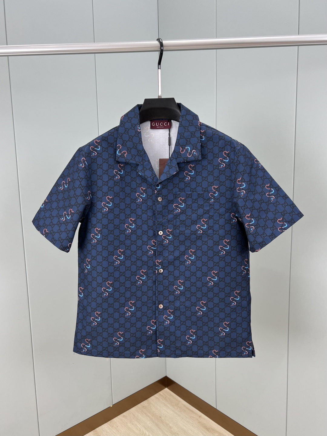 Gucci Men's Snake Print Short Sleeve Cotton Shirt, Summer 2025 Collection