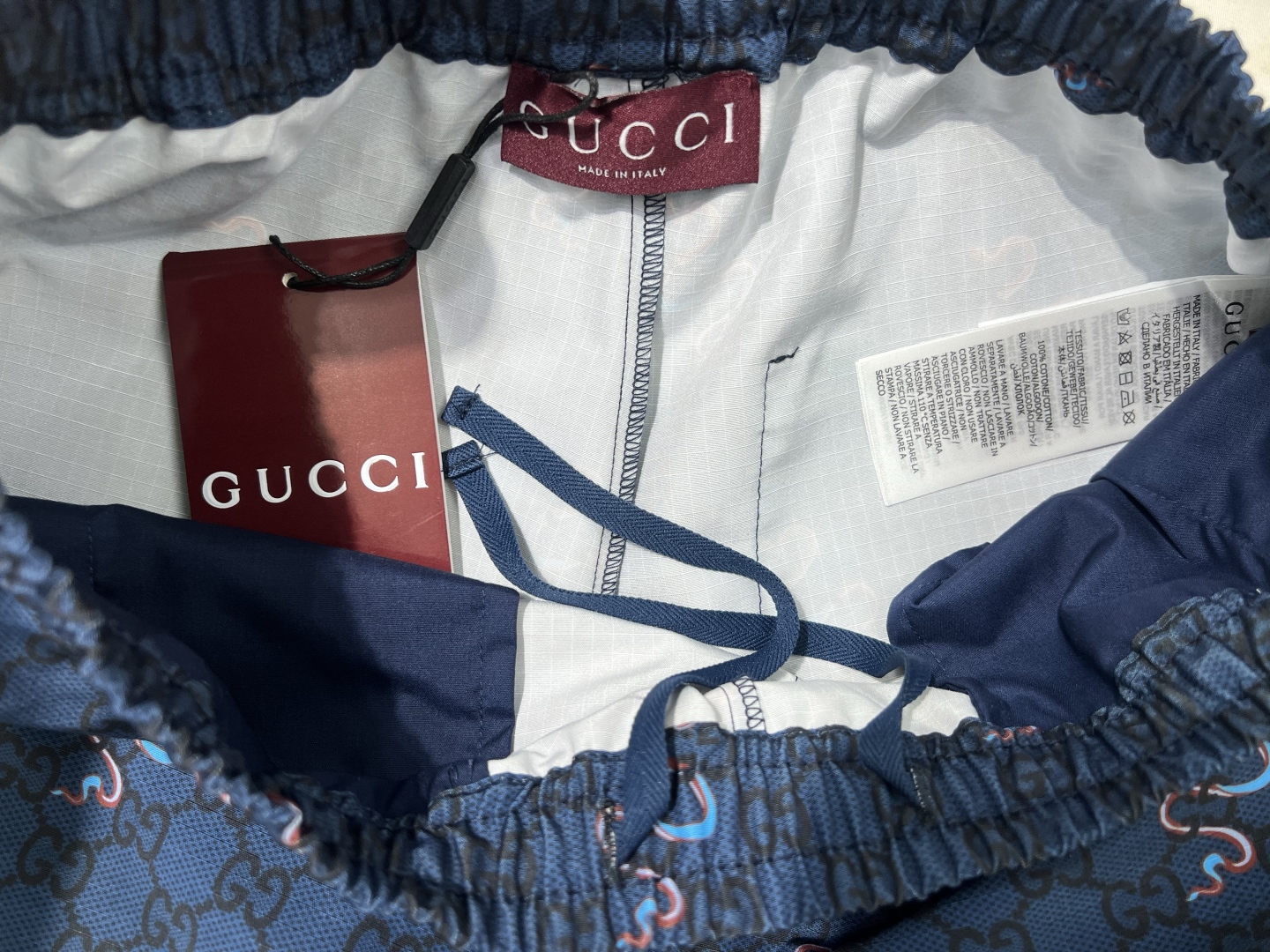 Gucci Men's Blue Cotton Shorts with Snake and Logo Print - Summer Collection 8 cmp i1743696514873 7644 0 7