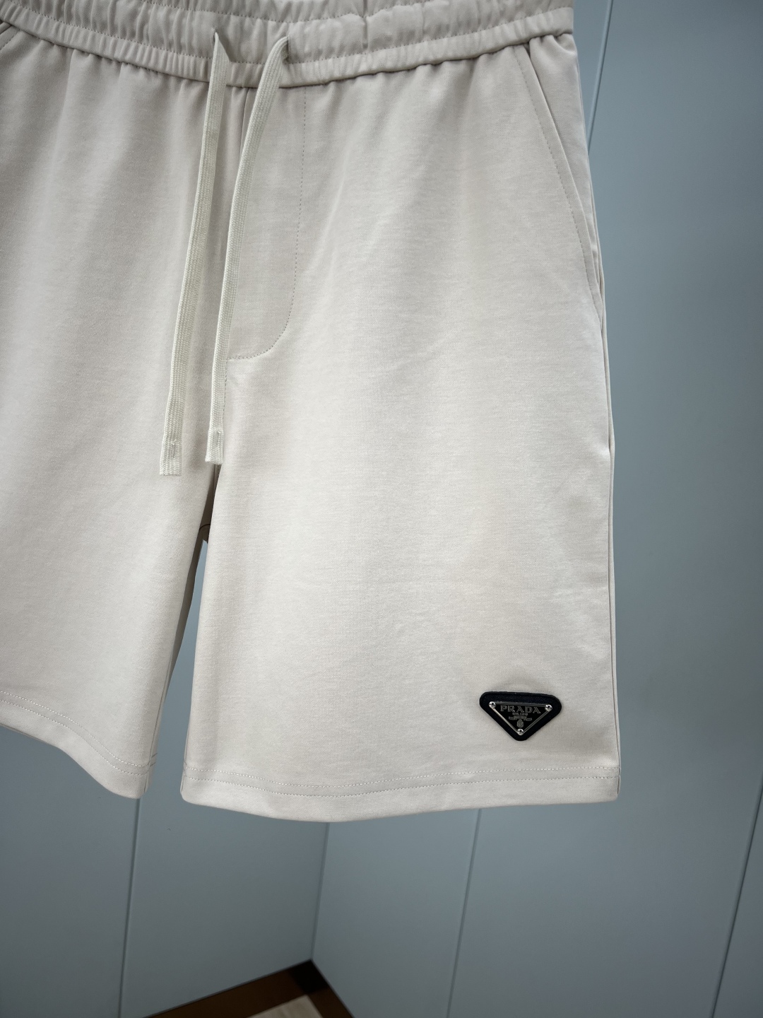 Prada Men's Summer Casual Ice Oxygen Cotton Shorts with Logo 6 cmp i1748278004811 1649 0 1