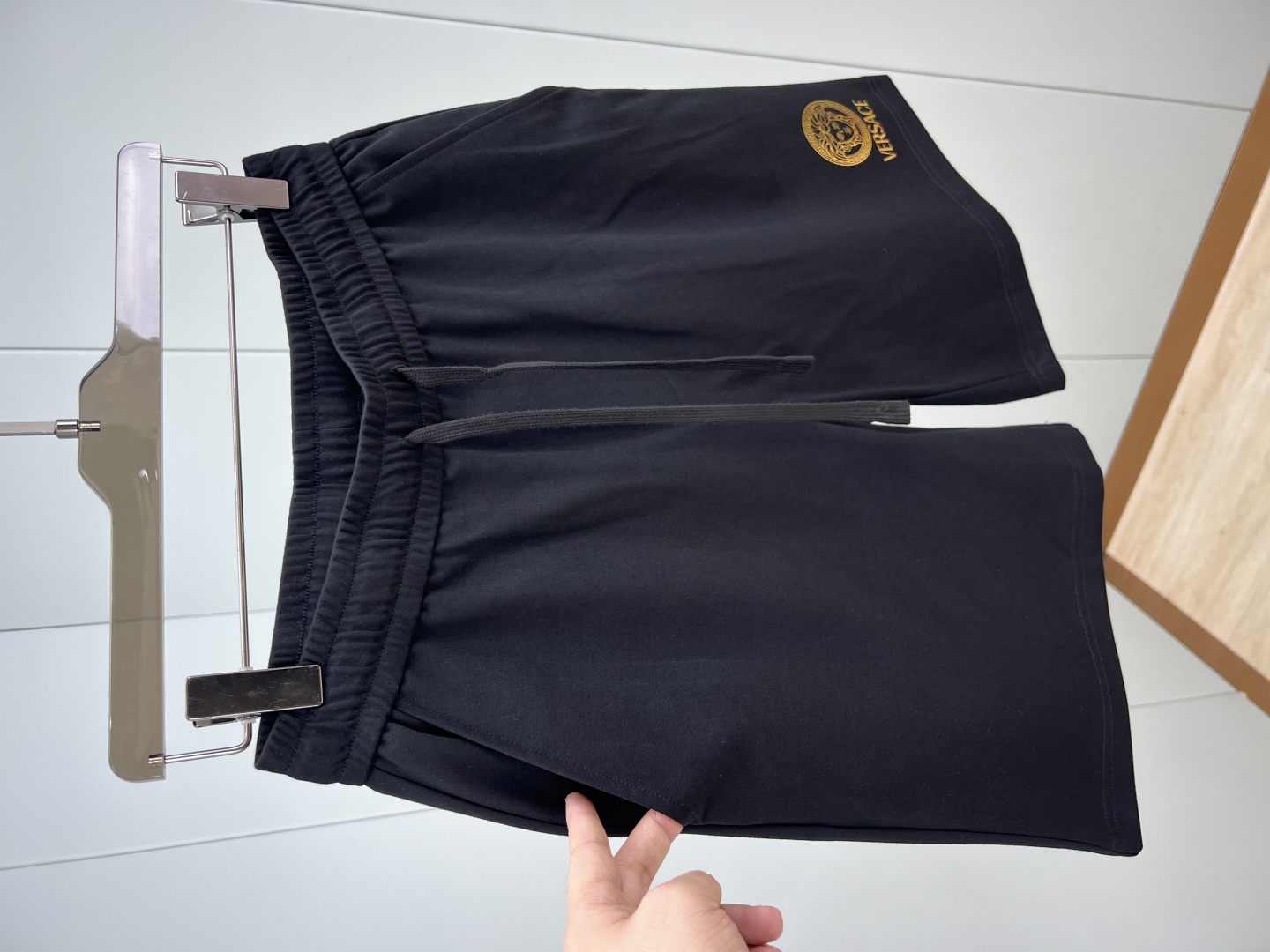 Versace Men's Medusa Gold Foil Print Ice Oxygen Cotton Casual Shorts 5 cmp i1748278942935 569 0 1