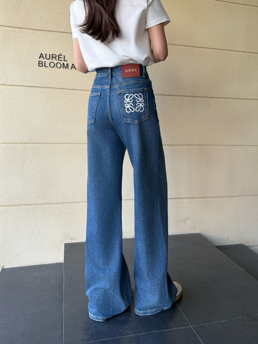 NO:740512,,,19860909,,,Women's clothing