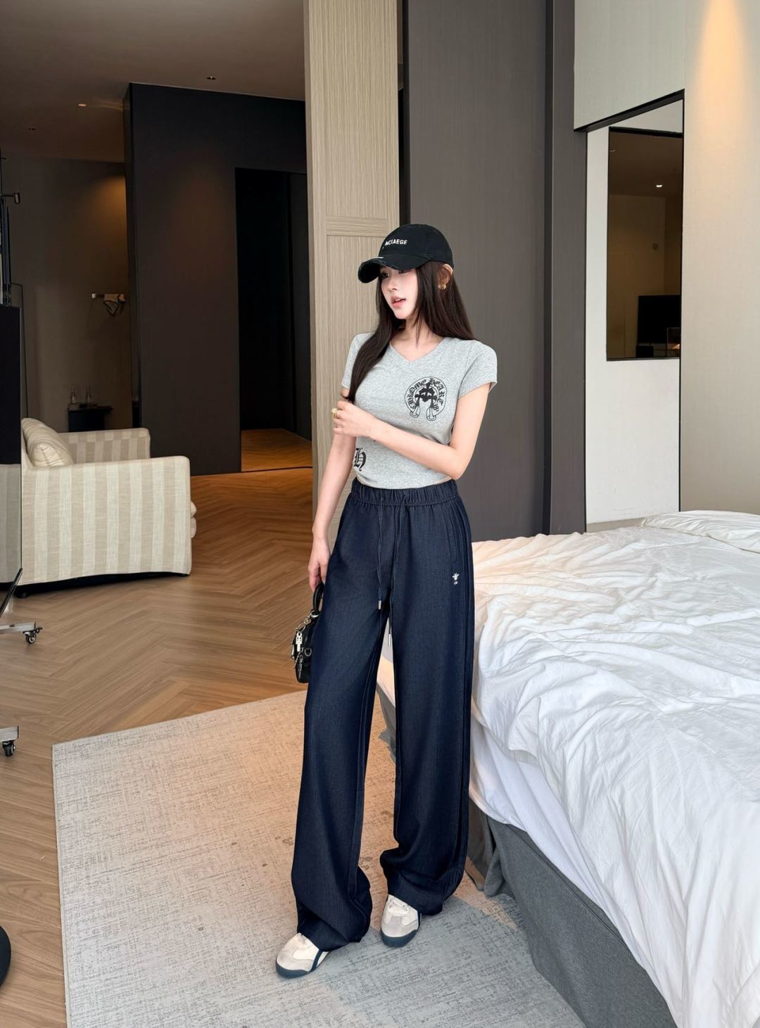 NO:793855,,,19860909,,,Women's clothing