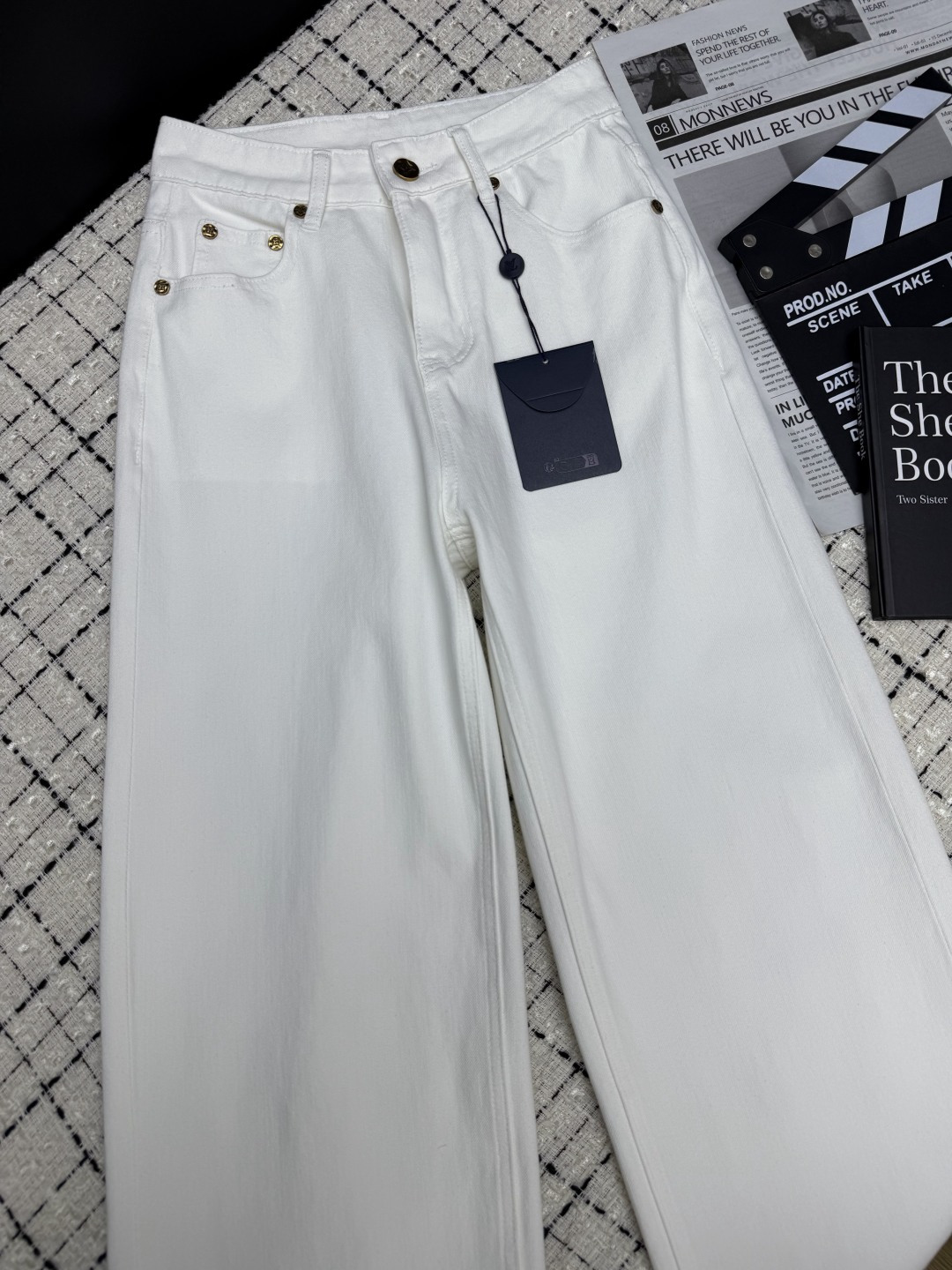 louis vuitton embossed logo wide leg jeans