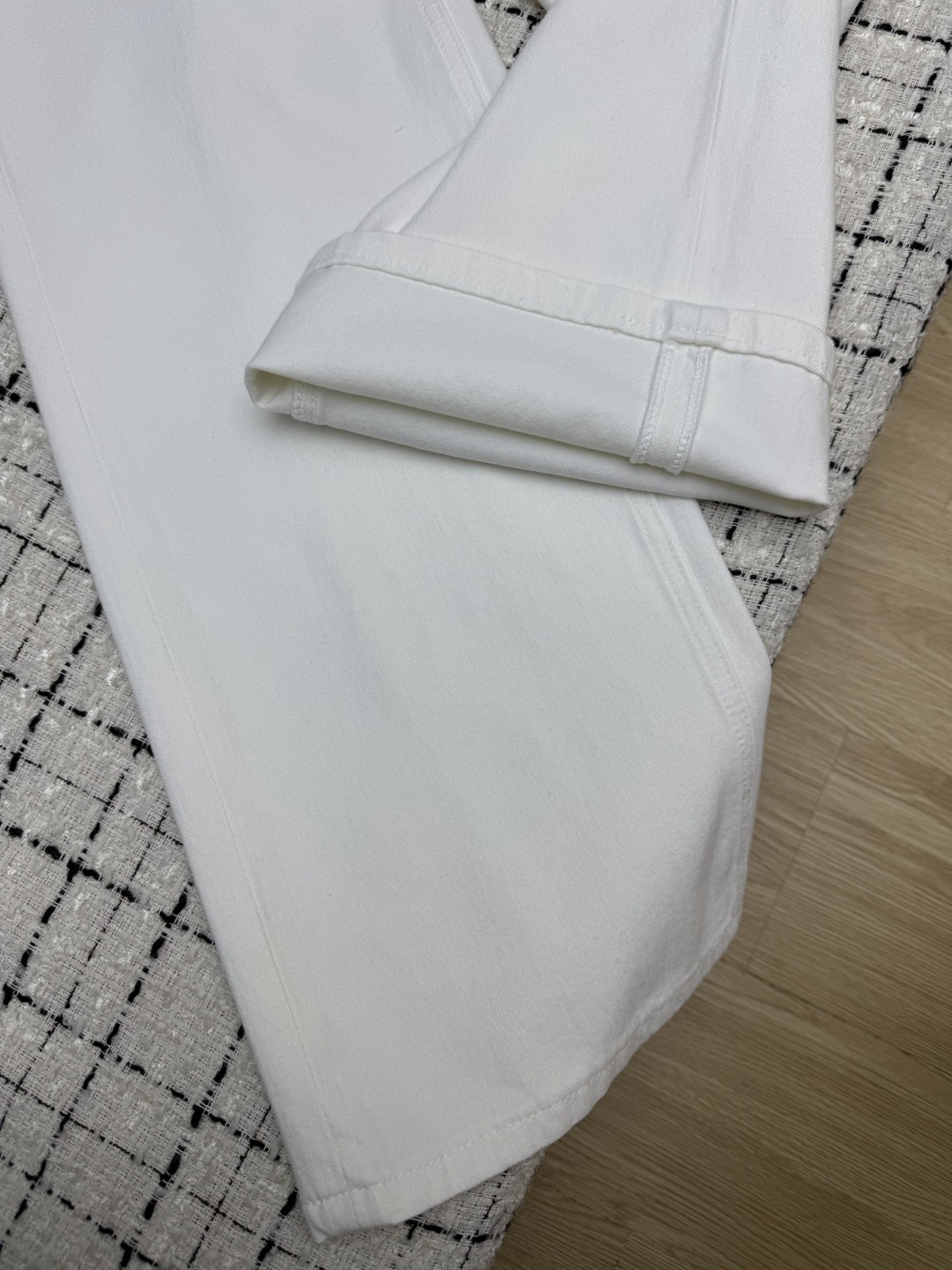 louis vuitton embossed logo wide leg jeans