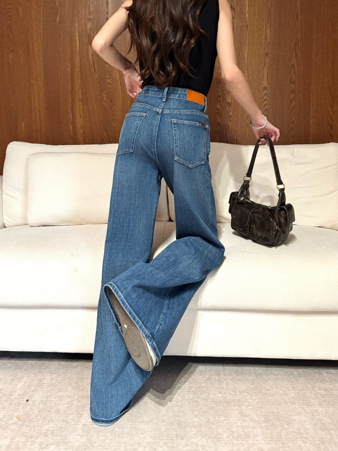 NO:907533,,,19860909,,,Women's clothing