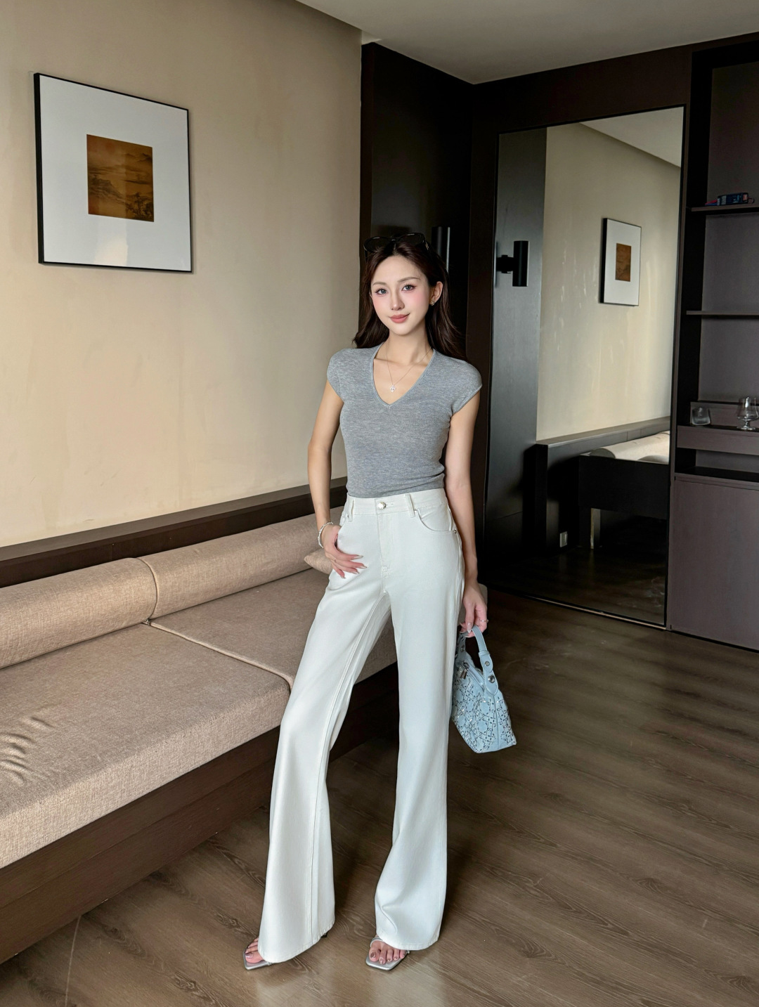 NO:903679,,,19860909,,,Women's clothing