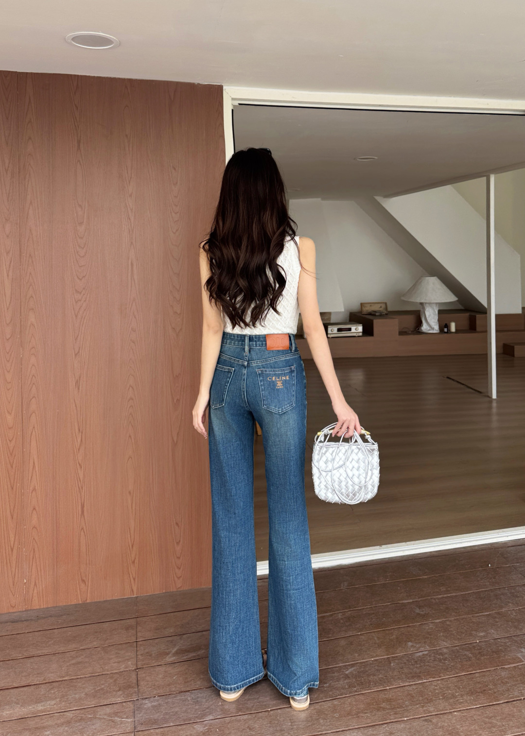 NO:903631,,,19860909,,,Women's clothing
