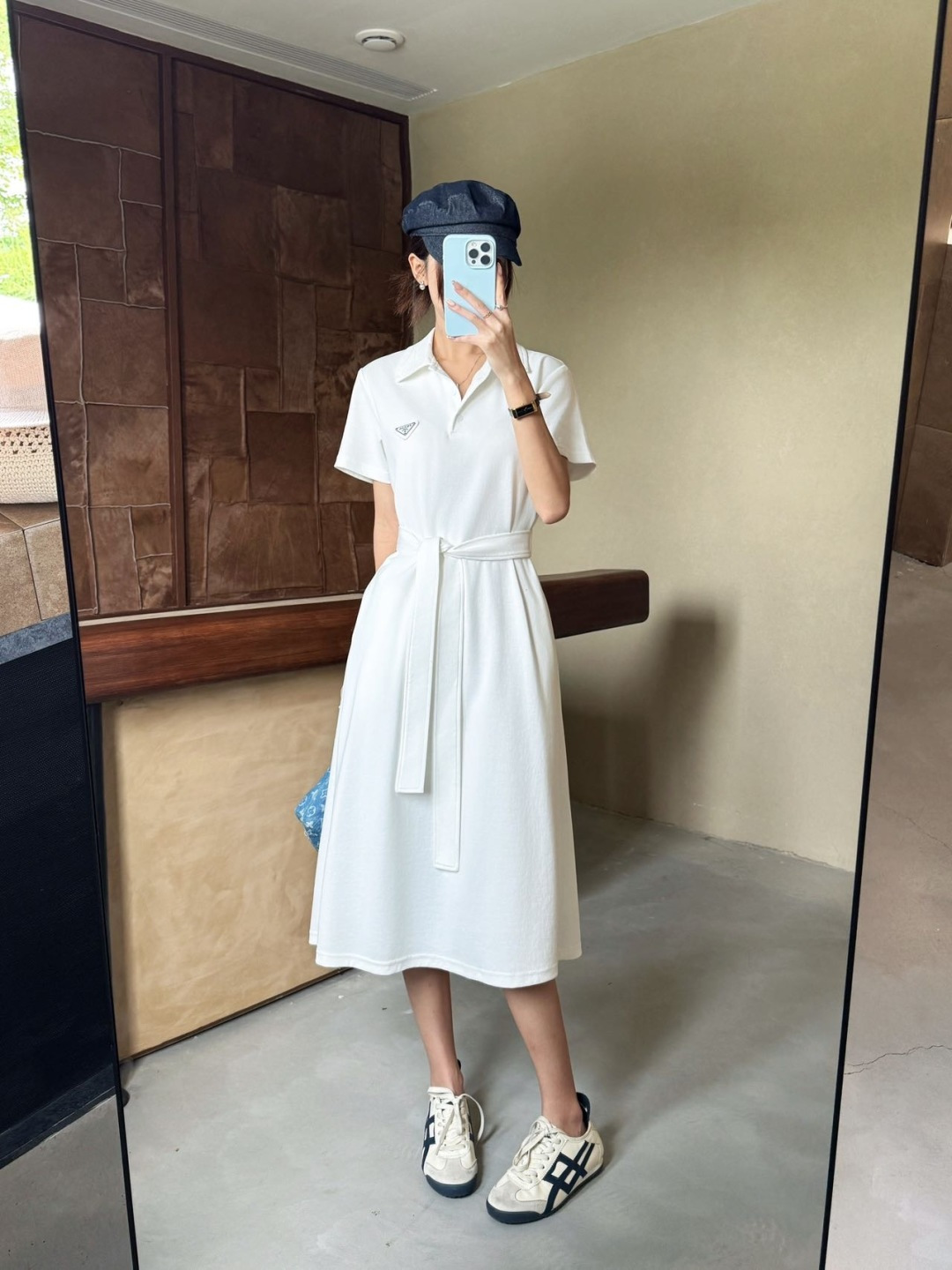 NO:893851,,,19860909,,,Women's clothing