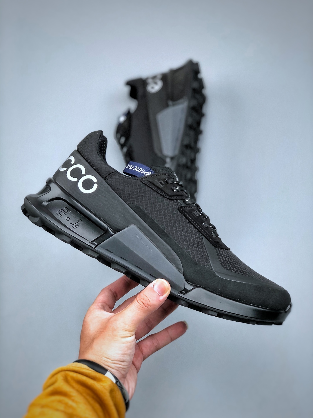 300 ECCO/爱步官方健步2.1系列网砂 /休闲鞋 品质
