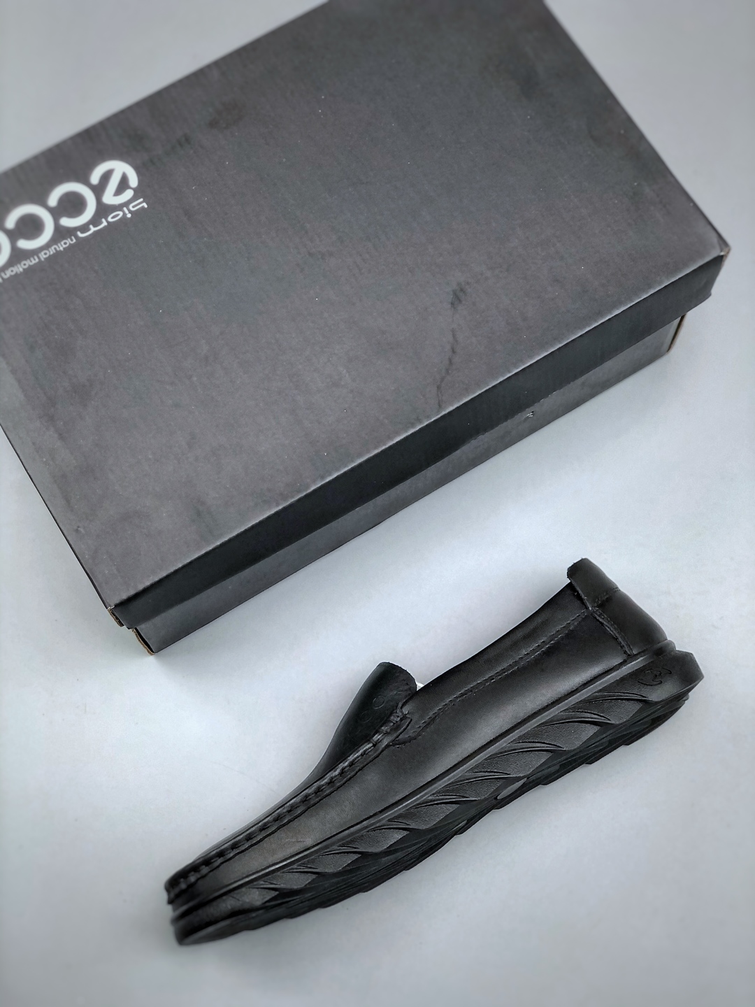 260 Ecco爱步男士跑步鞋休闲鞋透气轻质系带轻便运动鞋