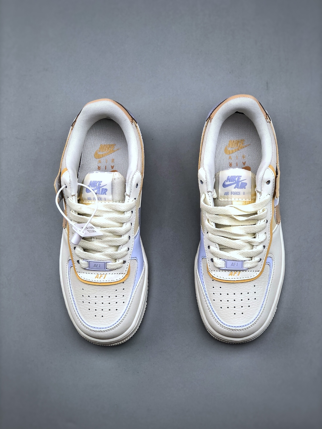 💰220纯原版
Nike WMNS Air Force 1 Shadow"Sail/White Onyx "空军一号轻量增高低帮百搭板鞋"皮革米白浅橘淡紫双钩"DZ1847-114 尺码： 36 36.5 37.5 38 38.5 39 40 41 42
