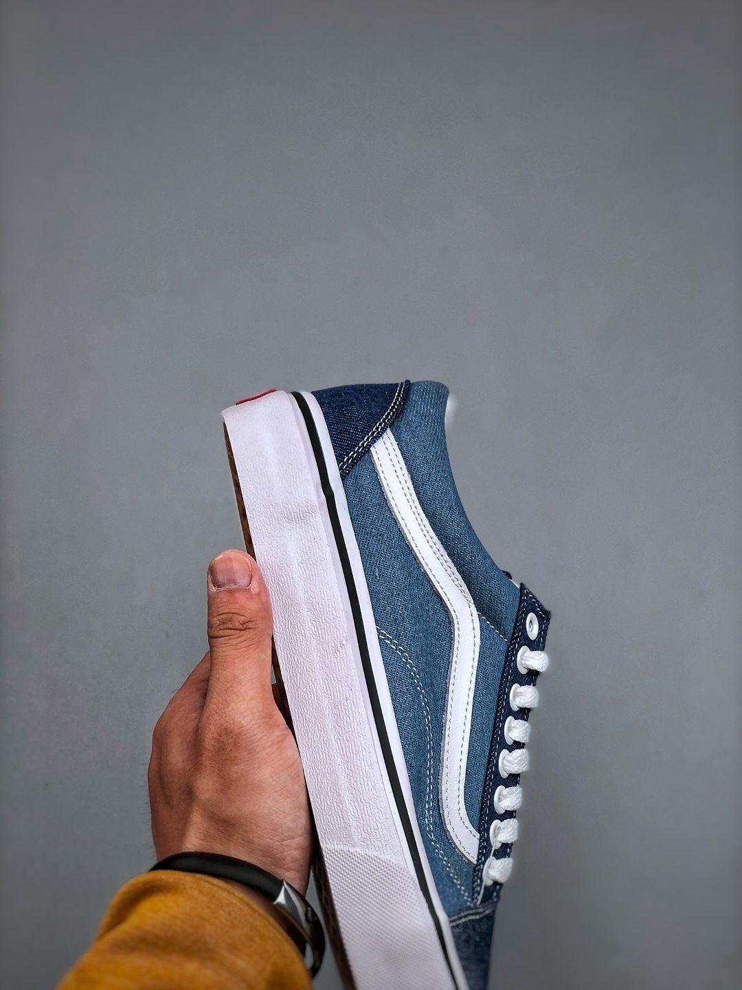 Vans Old Skool Low-Top Denim Blue Sneakers - Classic Style, Comfortable Fit 7 cmp i1745782375387 2491 0 5