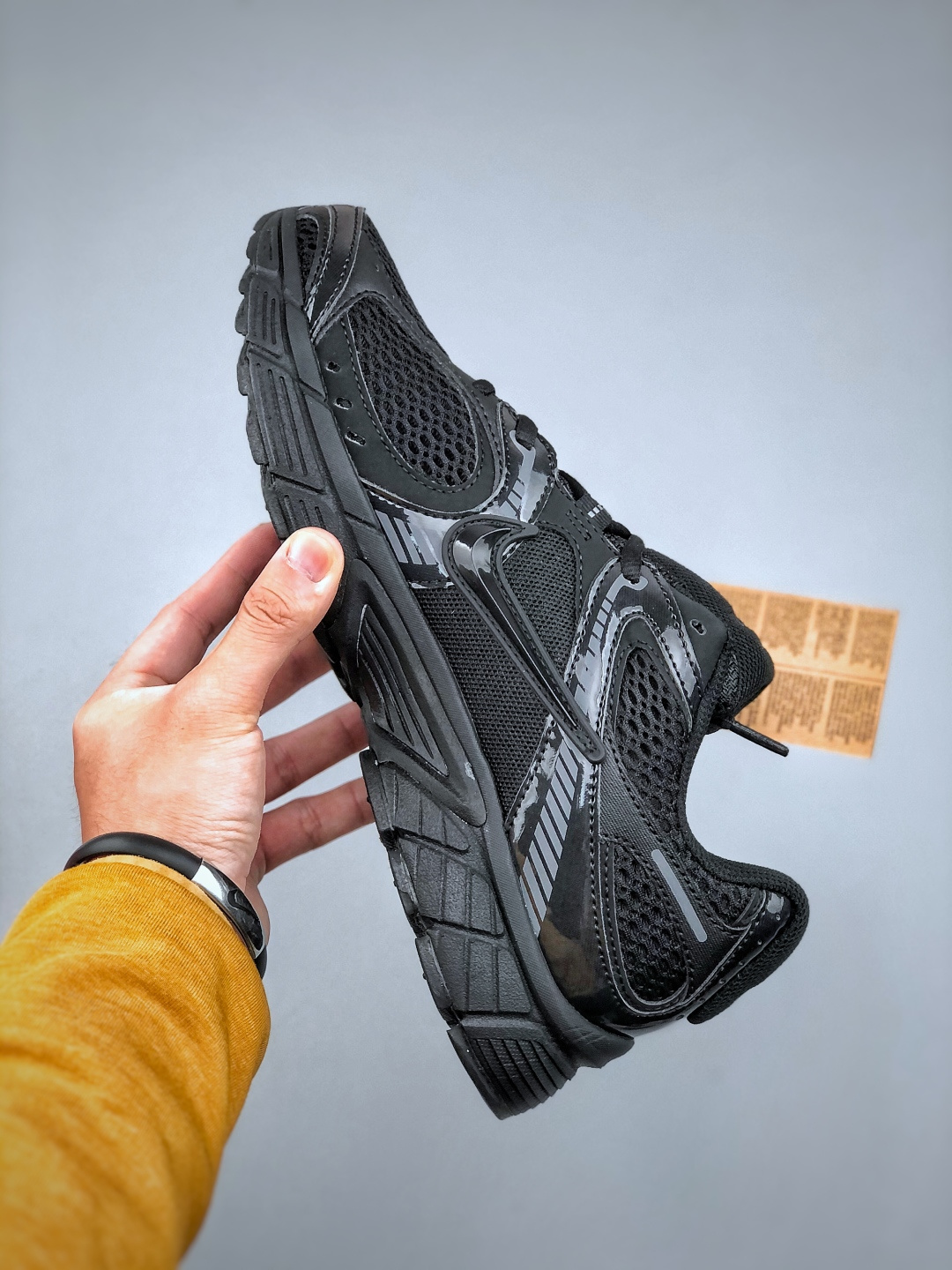 cmp i1745783168869 8869 0 1