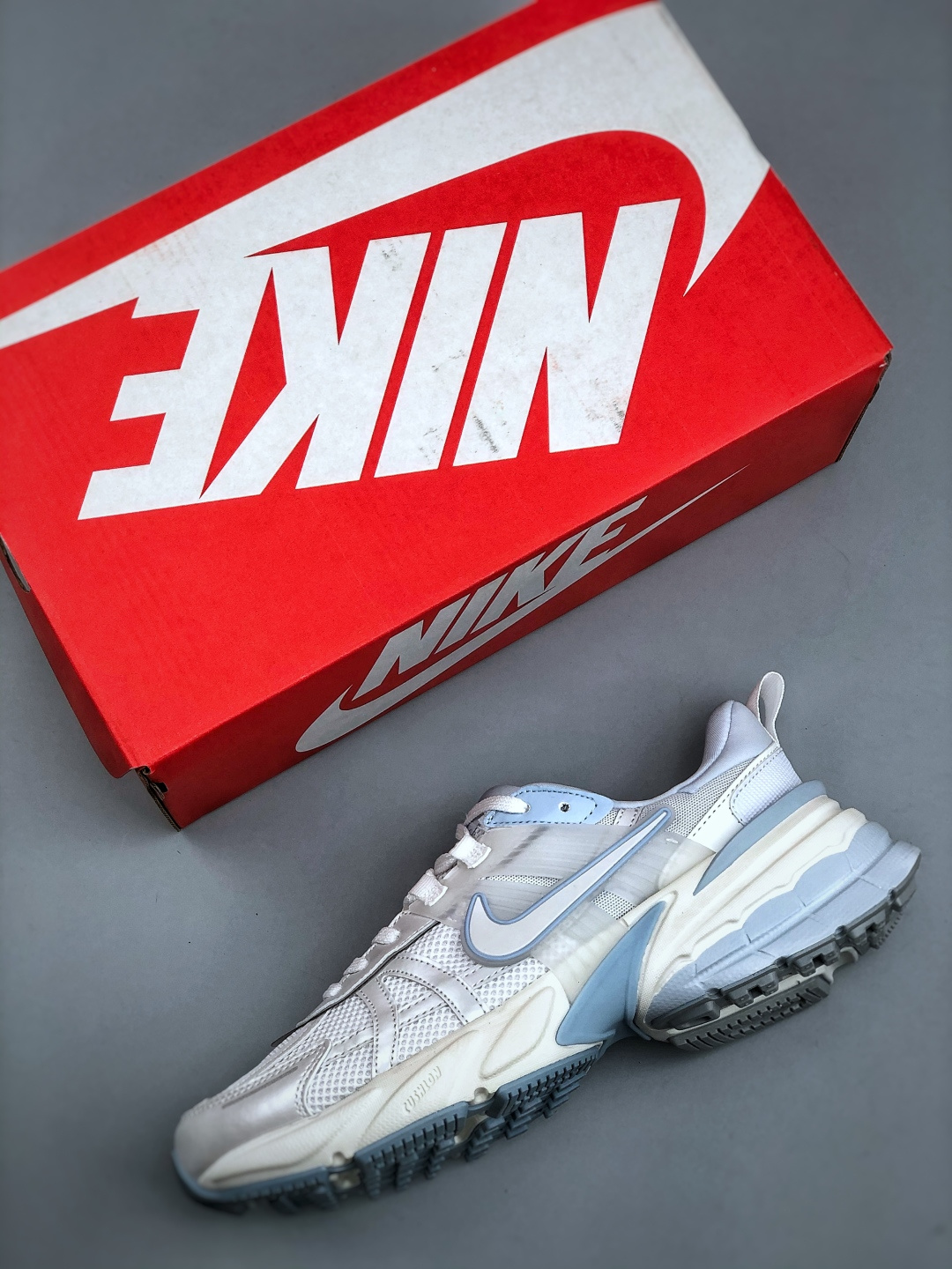 Nike V2K Runtekk Retro Low-Top Running Shoes - Cushioned, Breathable & Stylish 4 cmp i1745783604442 3965 0 2