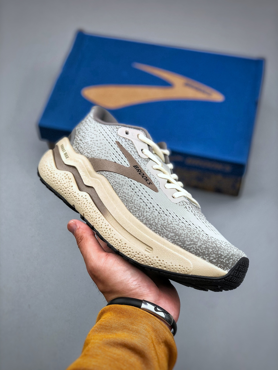 Brooks Hyperion Max 2 Running Shoes - Lightweight, Breathable, and Supportive