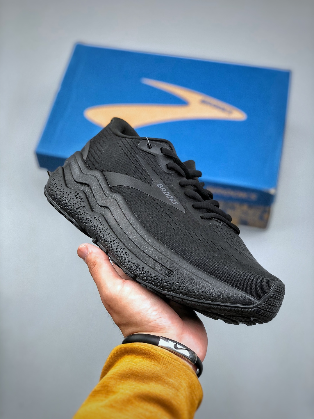 Brooks Hyperion Max 2 Running Shoes - Lightweight, Breathable, and Supportive