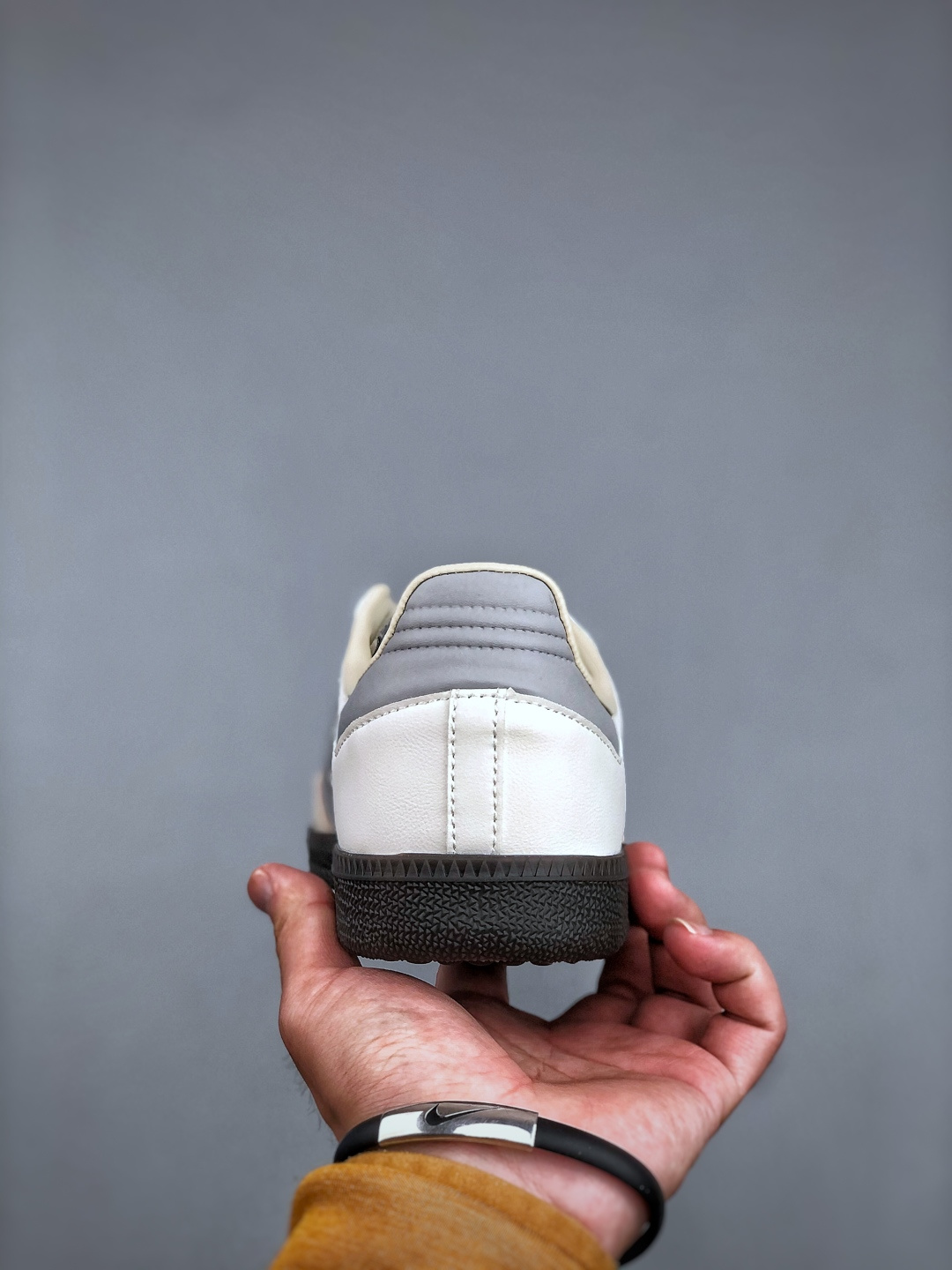 Adidas Originals Samba OG - Casual Style, Comfortable Fit, Versatile Fashion 8 cmp i1745784605323 6406 0 6