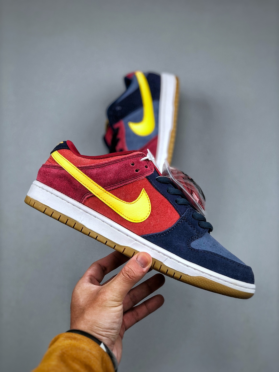 Nike Dunk SB Pro "Barcelona" Red Blue Yellow Low-Top Skateboarding Shoes 5 cmp i1745874457109 9573 0 3