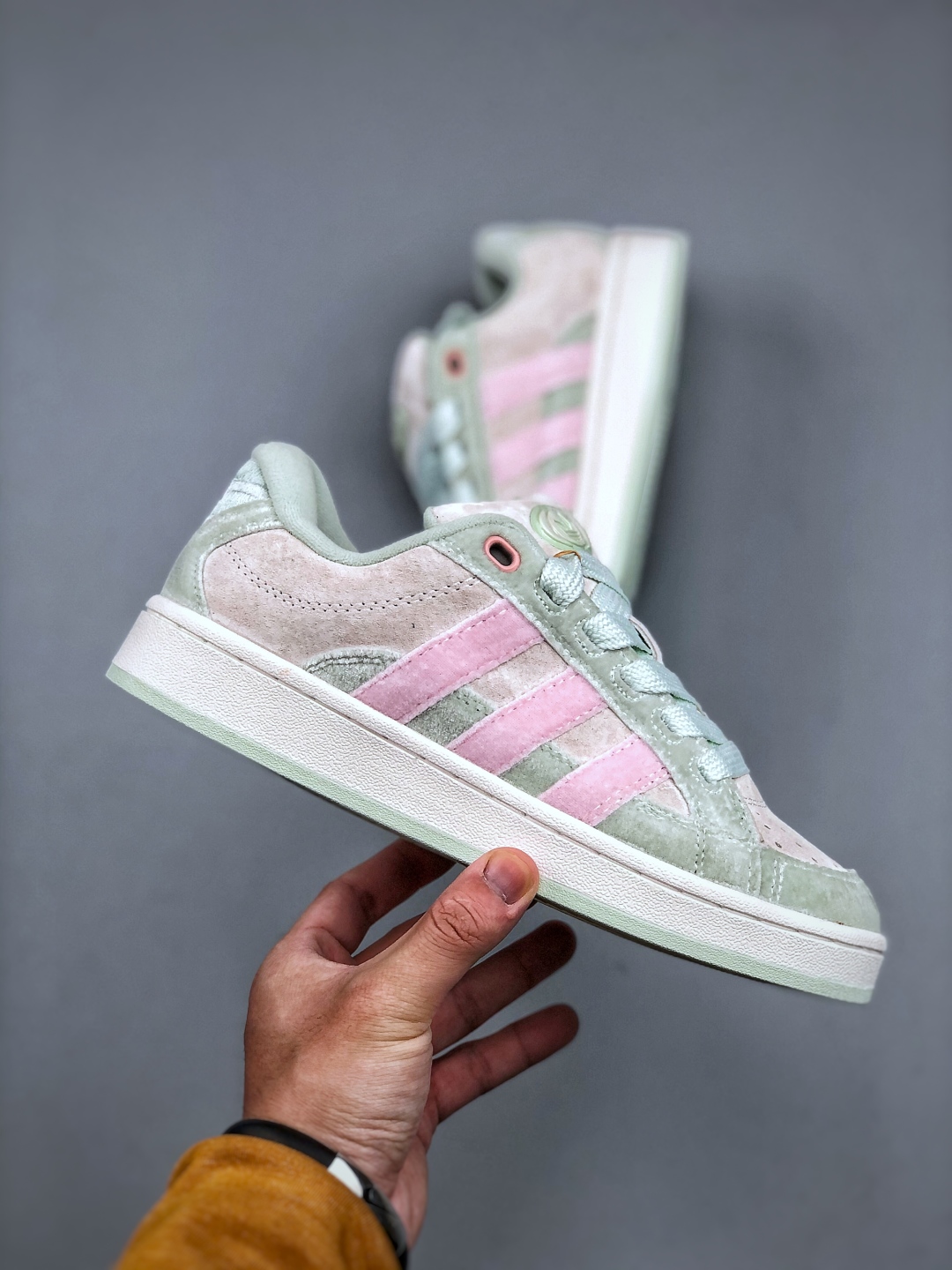 Adidas Originals Campus 00s Retro Low-Top Bread Shoes - Size 36-40.5 5 cmp i1745874814645 6596 0 3