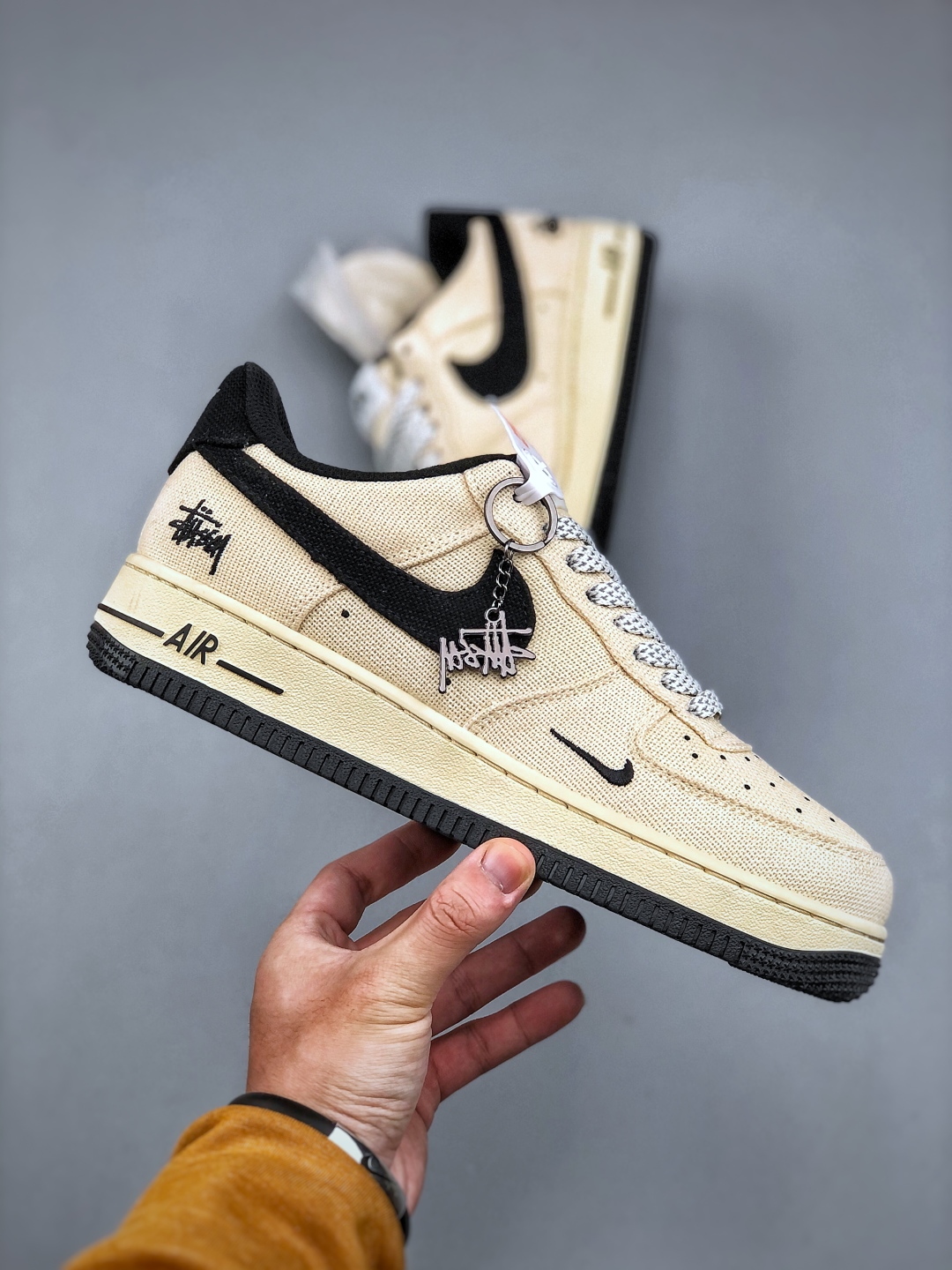 Nike Air Force 1 Low 07 x Stussy Canvas Sneakers - Limited Edition 5 cmp i1745875199039 5703 0 3