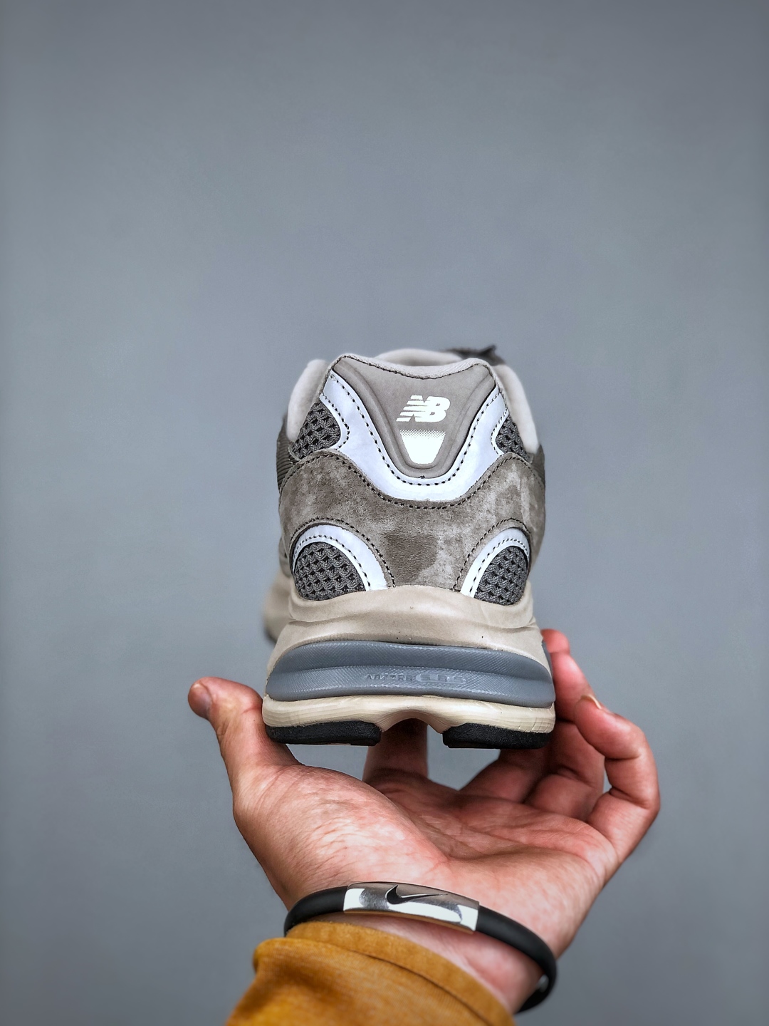 New Balance 2010 Series Classic Retro Casual Sports Sneakers - Style U2010RC 8 cmp i1745875267198 1231 0 6