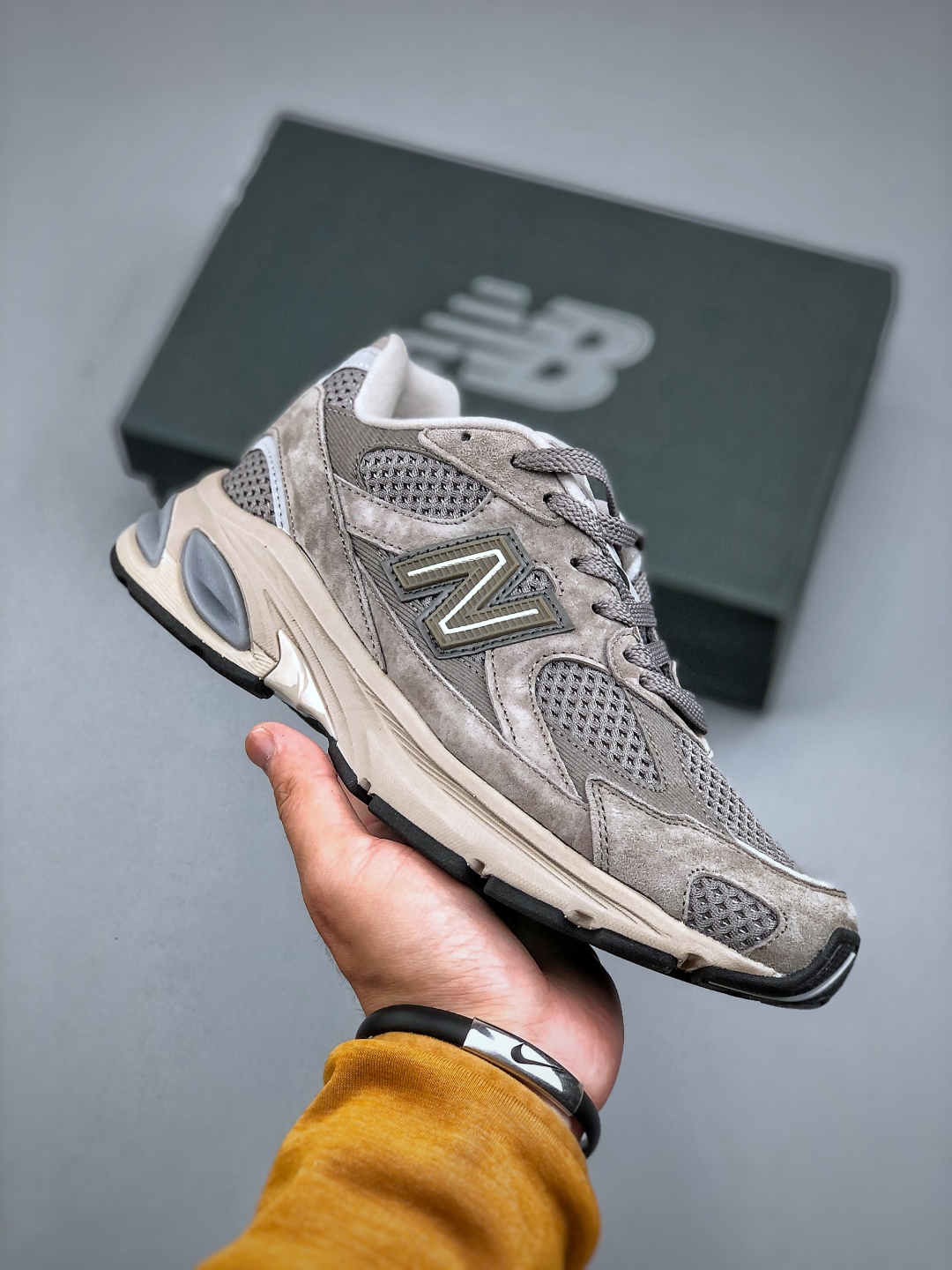 New Balance 2010 Series Classic Retro Casual Sports Sneakers - Style U2010RC 2 cmp i1745875267249 1737 0 0