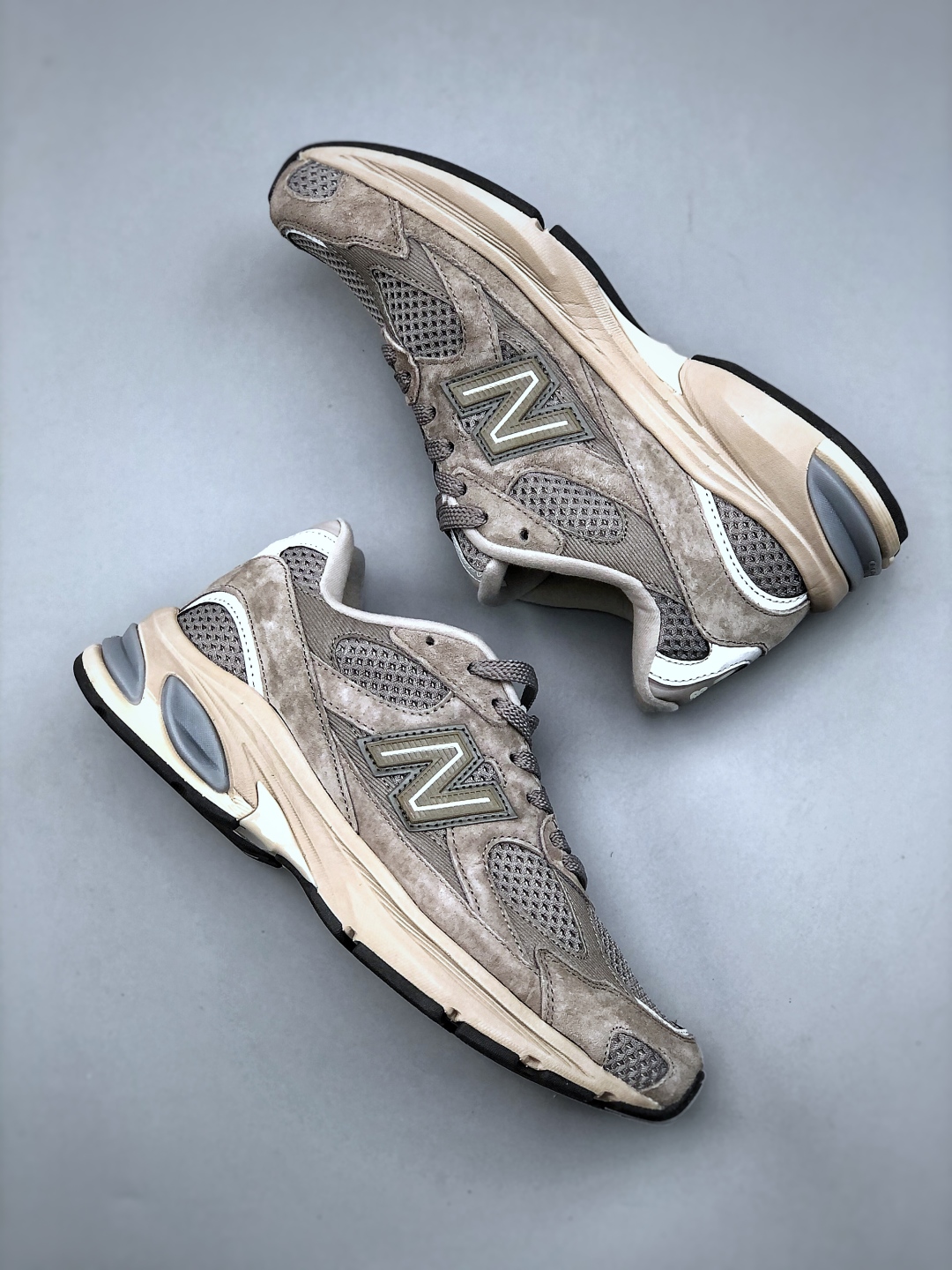 New Balance 2010 Series Classic Retro Casual Sports Sneakers - Style U2010RC 10 cmp i1745875267249 4016 0 8