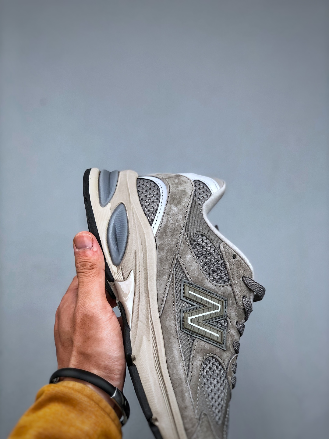 New Balance 2010 Series Classic Retro Casual Sports Sneakers - Style U2010RC 7 cmp i1745875280916 7207 0 5