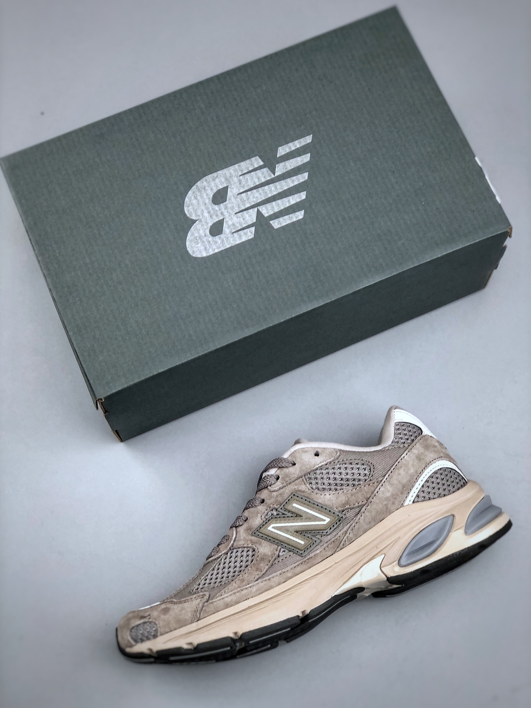New Balance 2010 Series Classic Retro Casual Sports Sneakers - Style U2010RC 4 cmp i1745875280955 9842 0 2