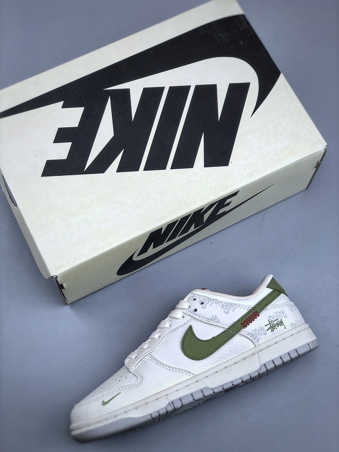 Nike SB Dunk Low x Stussy: Premium White & Green Sneaker Collection 4 cmp i1745875946813 5562 0 2