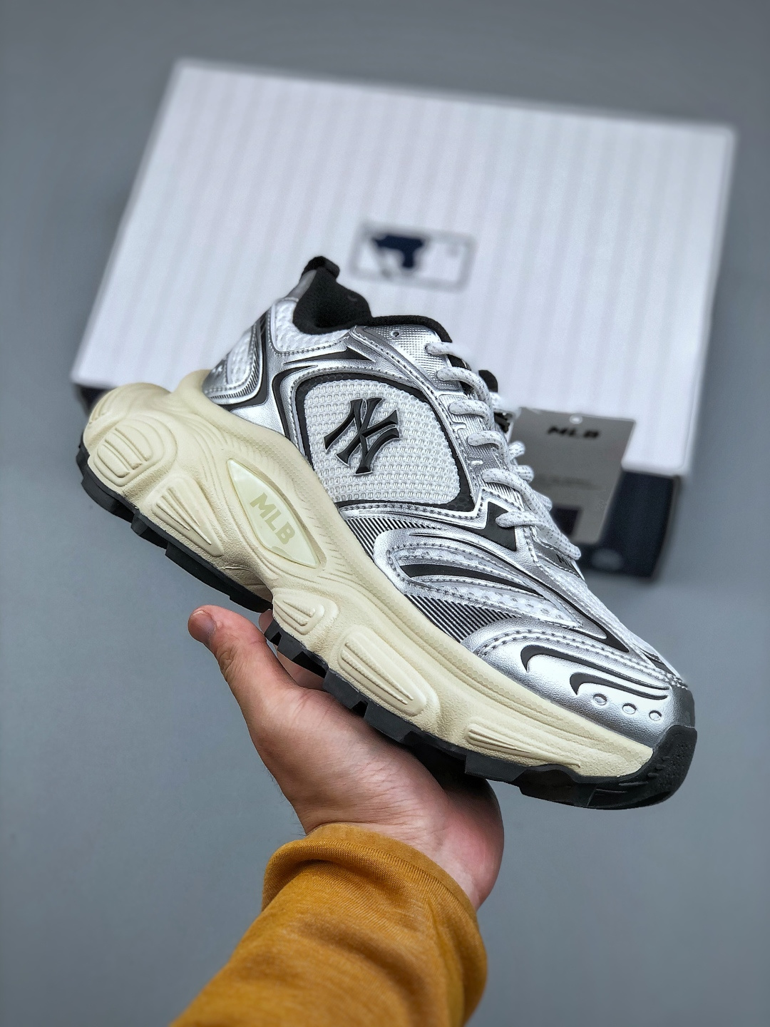 MLB Winner Chunky Sneakers - Low Top, Thick Sole, Retro Dad Style