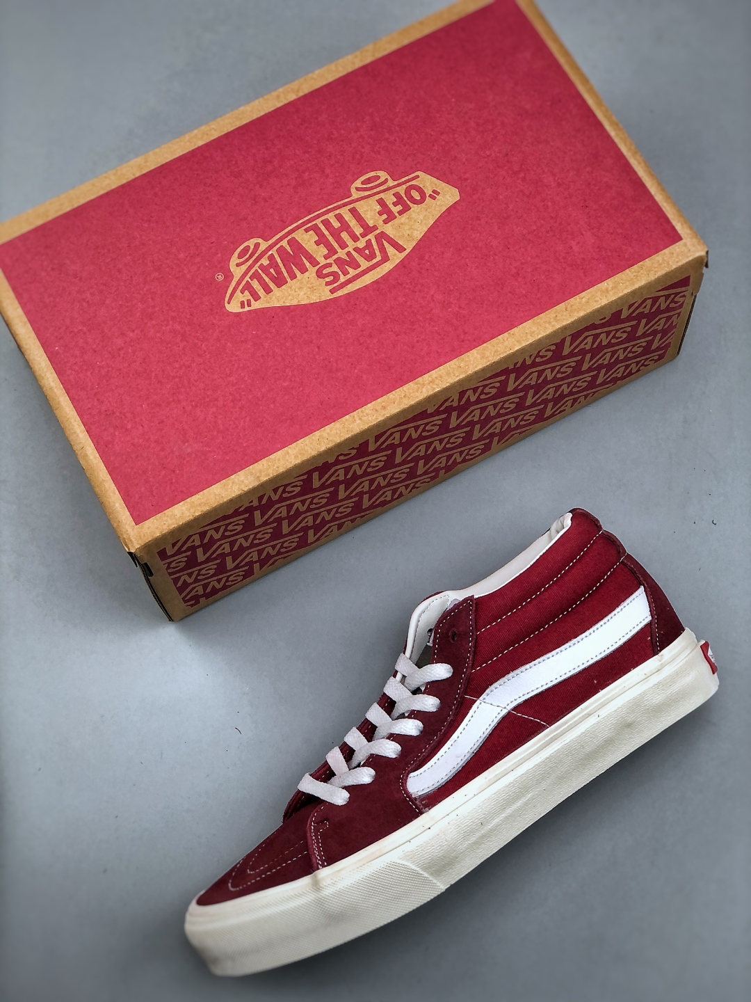 Vans SK8-Mid Burgundy Canvas Sneaker Classic Mid-Top Unisex Skate Shoes 4 cmp i1745959975621 6728 0 2
