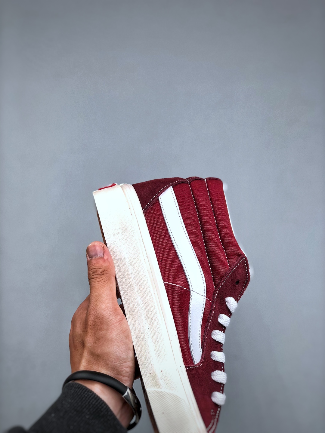 Vans SK8-Mid Burgundy Canvas Sneaker Classic Mid-Top Unisex Skate Shoes 7 cmp i1745959975634 8672 0 5