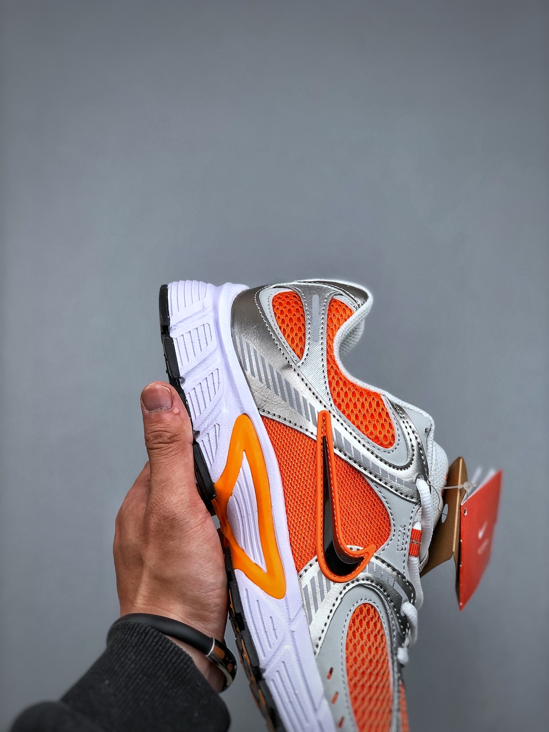 Nike V5 RNR Running Shoes - Comfortable, Versatile, and Slip-Resistant 7 cmp i1745960557136 9182 0 5