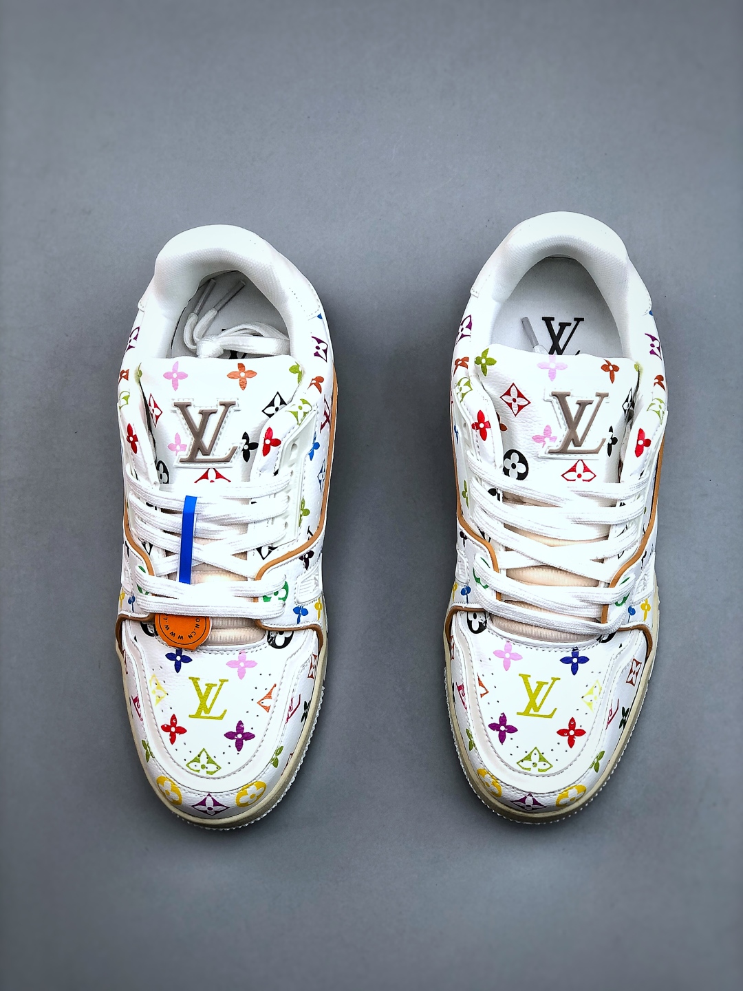 Louis Vuitton Trainer Sneaker Low: Iconic Design, Supreme Comfort 6 cmp i1745960639371 4987 0 4