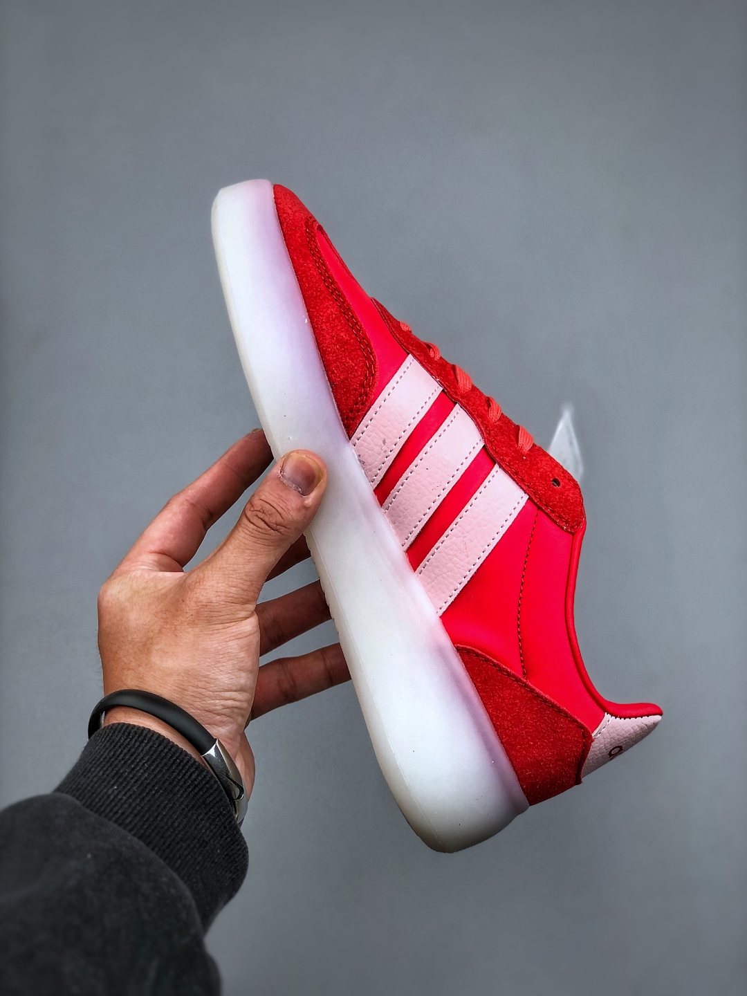 Adidas Barreda Decode Low-Top Casual Sneakers - Comfortable & Shock Absorbent 3 cmp i1745960886387 229 0 1