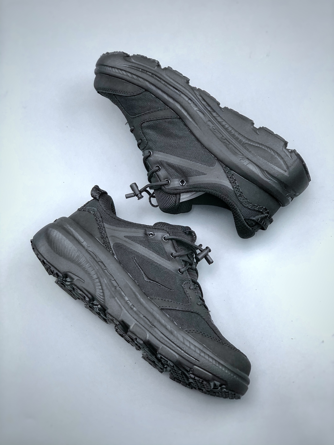 Hoka One One Bondi B3LS Running Shoes - Comfortable, Slip-Resistant, Durable 10 cmp i1745961123635 7958 0 8