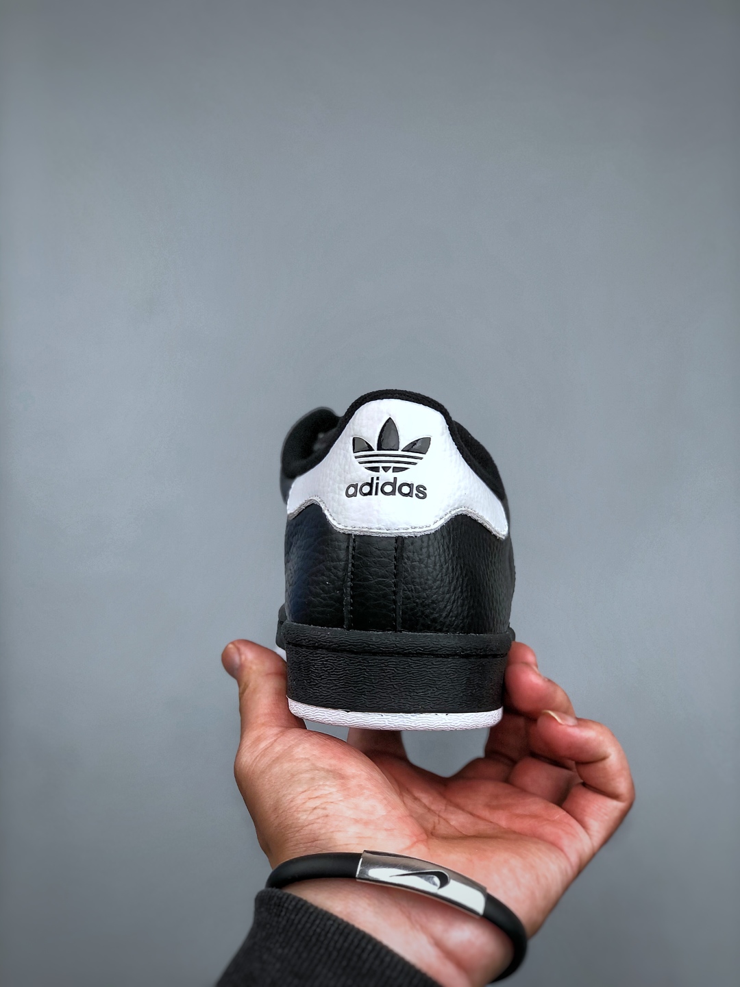 Adidas Originals Superstar 2 Low-Top Sneaker - JR0029 - Comfortable & Durable 8 cmp i1745961225984 2611 0 6